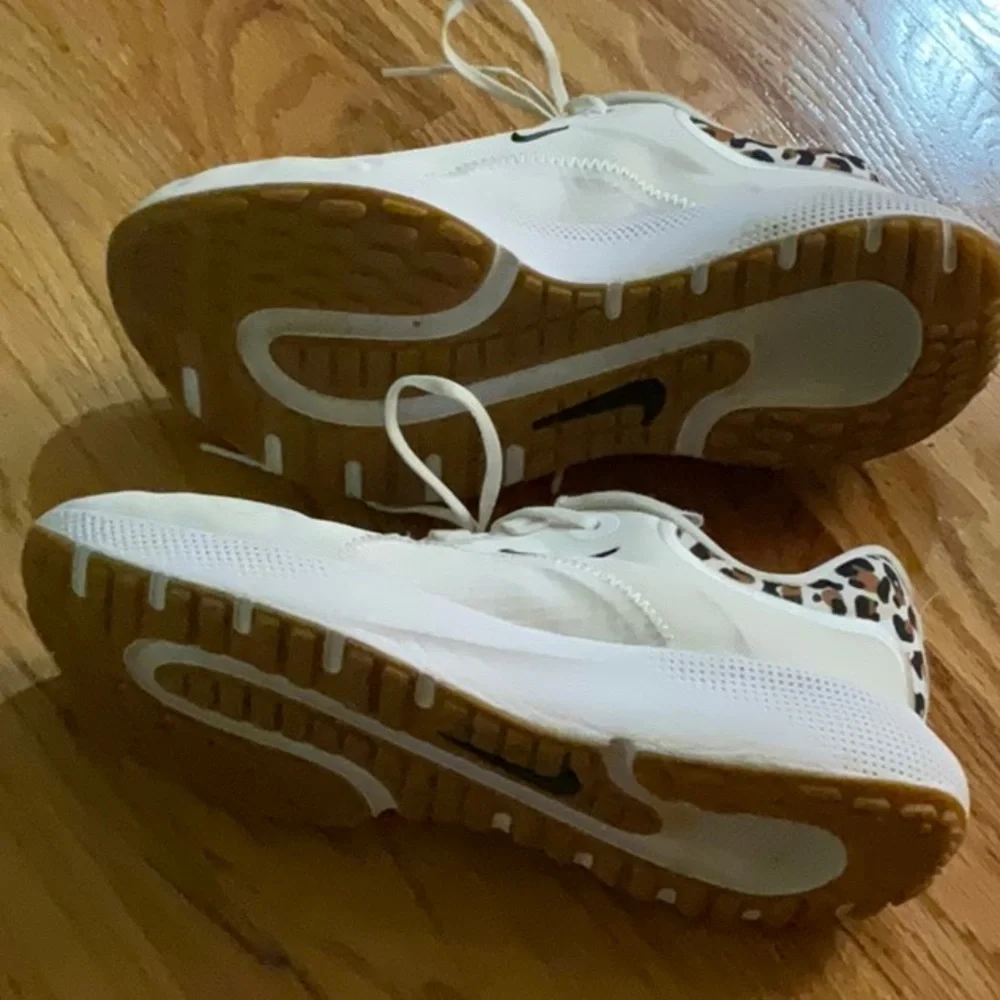 Nike White Sneakers with Leopard Accents - Picture 2 of 8